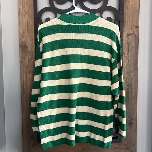 NWT * Free Peoplee Beach Green and Ivory Stripe Sweater Size XS - Picture 3 of 7